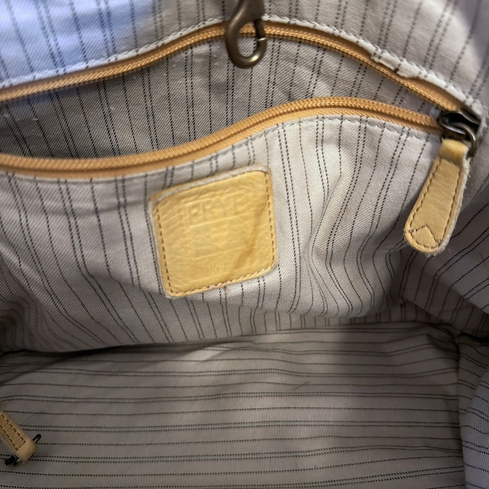 Frye Women's Distressed Leather Tote Shoulder Bag Camel Tan Brass Studs EUC - Picture 11 of 12